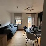 Fox Alpine Nr 6 Sunny Terrace * Rattendorf