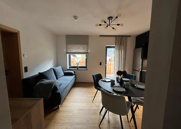 Fox Alpine Nr 6 Sunny Terrace * Rattendorf